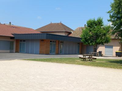 Faverges de la Tour (Ecole)