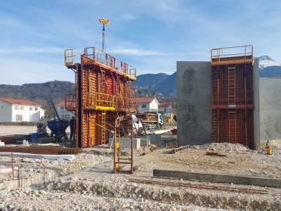 Saint Etienne de Crossey (Bureau et atelier)